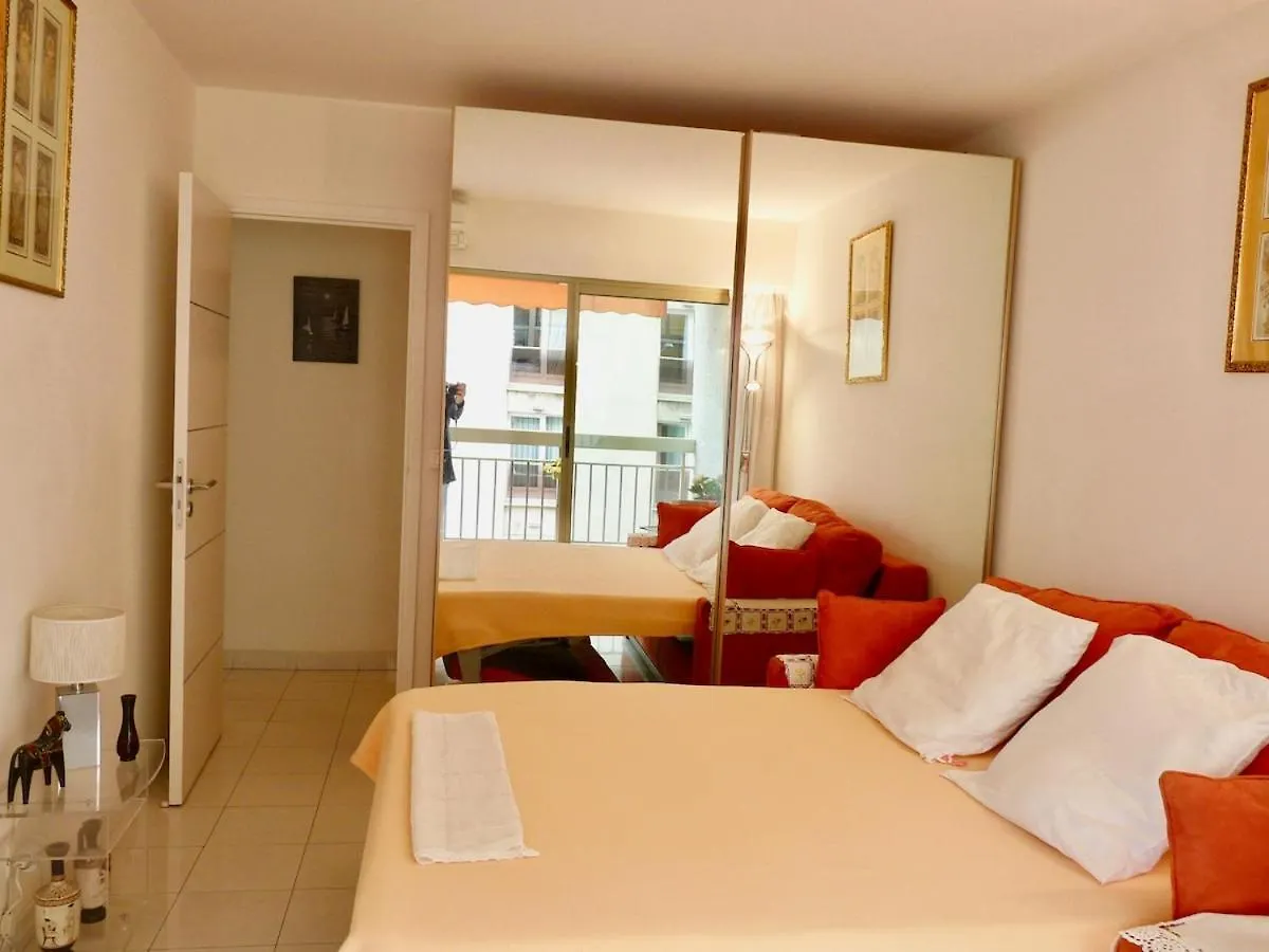 One Bedroom Apartment In The Center Of Cannes, Next To The Carlton, A Few Meters From The Croisette - 367 فرنسا